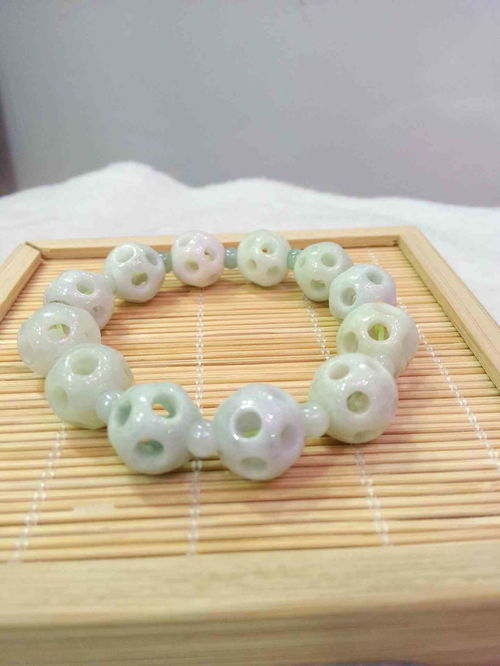 手工翡翠珠子饰品的价格与销售策略