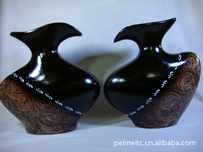 杨良凤 以时尚低温花插，点亮家居艺术新视界